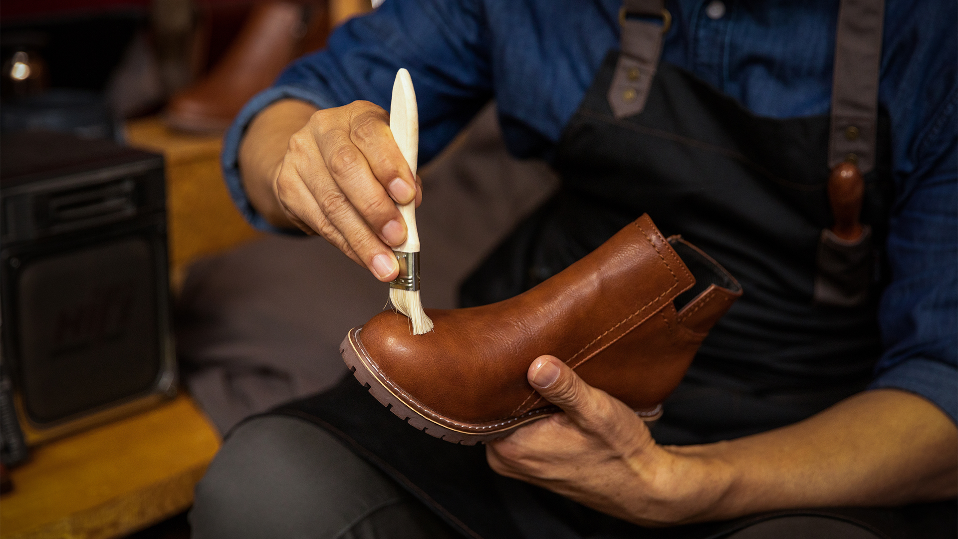 幸福小帮手解读传统洗鞋与精细洗鞋区别